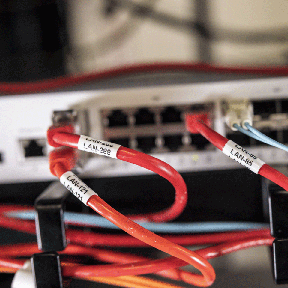 Brother PT-E310BTVP profesionalni pisač naljepnica