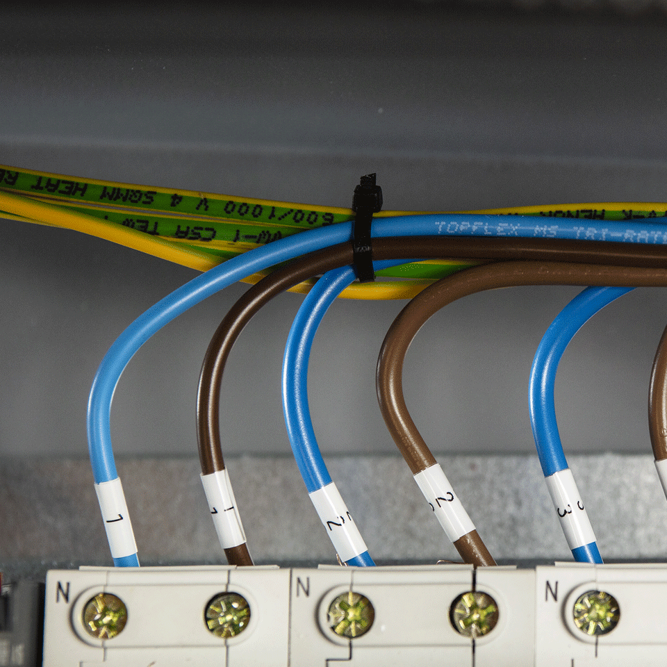 Brother PT-E560BTSP pisač naljepnica za električare
